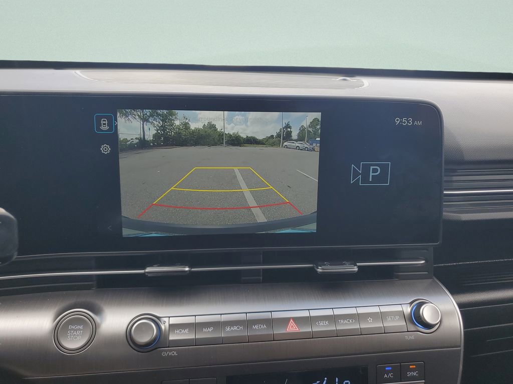 Certified 2024 Hyundai Kona SEL w/ Convenience Package image 21