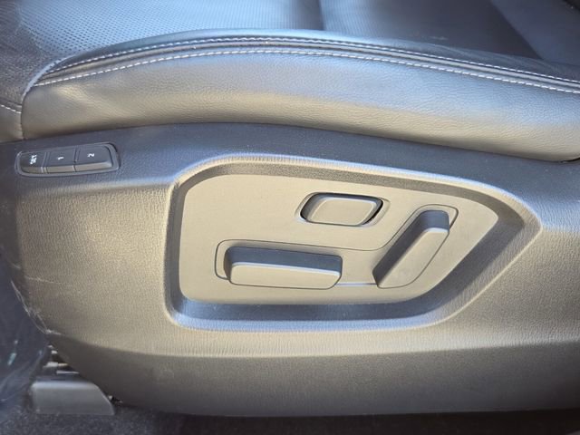 Used 2023 MAZDA CX-9 Touring Plus AWD/4WD image 12