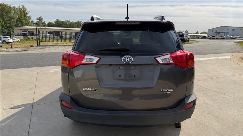 Used 2014 Toyota RAV4 Limited w/ Technology Package AWD/4WD image 4