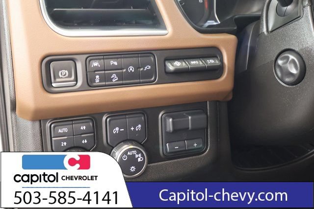 Used 2021 Chevrolet Suburban High Country w/ Max Trailering Package AWD/4WD image 15