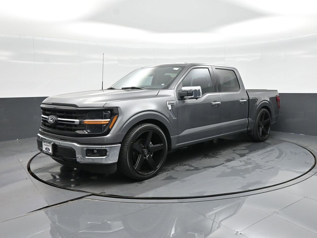 New 2025 Ford F150 XLT w/ Equipment Group 302A MID