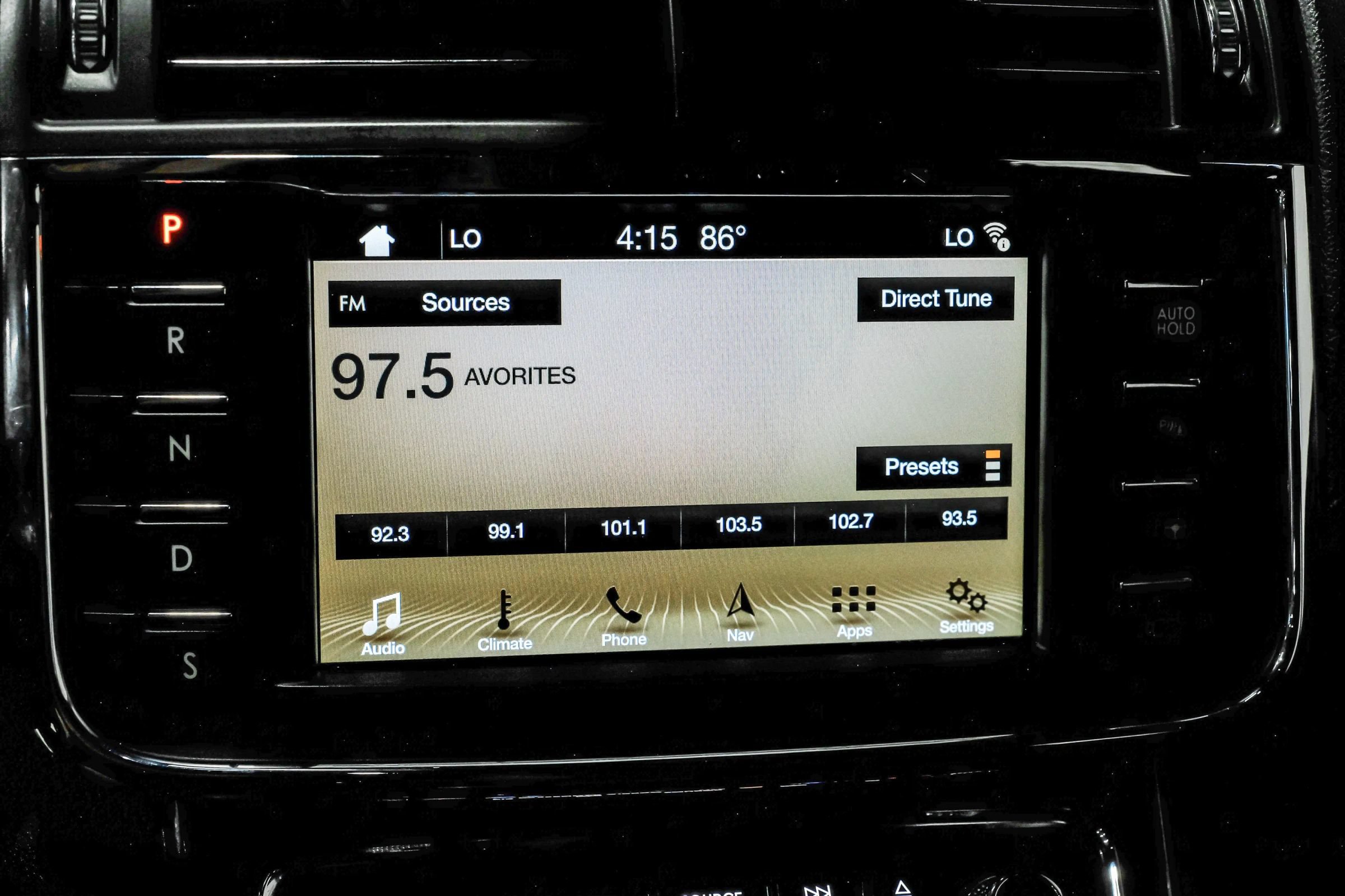 Used 2018 Lincoln Continental Reserve FWD image 32