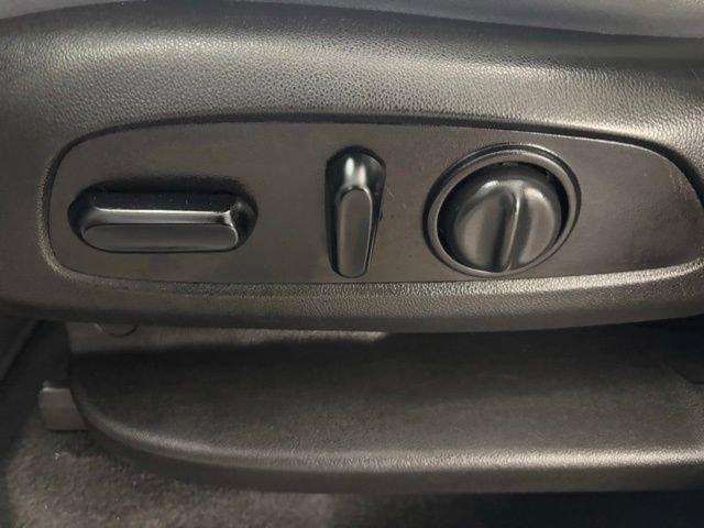 Used 2020 Buick Enclave Essence image 20