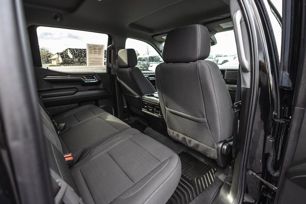 Used 2024 Chevrolet Silverado 1500 RST image 33