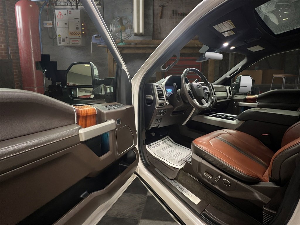 Used 2018 Ford F250 King Ranch w/ King Ranch Ultimate Package image 15