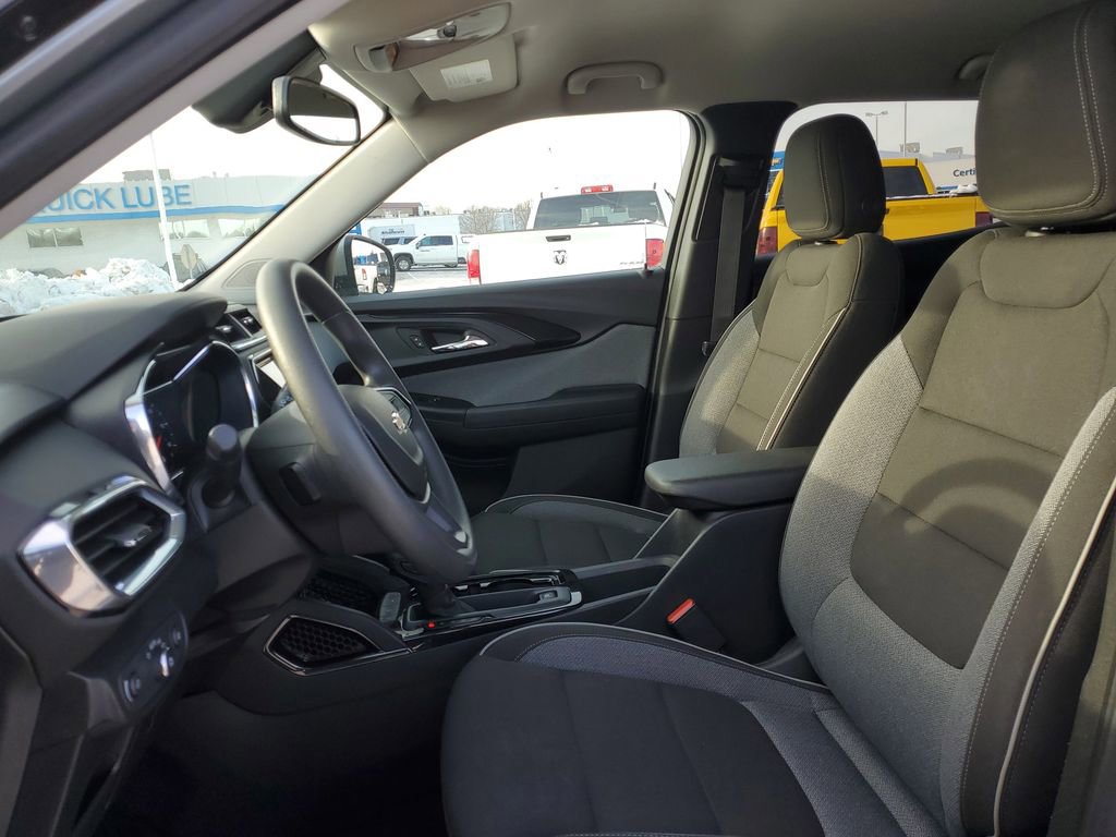 Certified 2023 Chevrolet TrailBlazer LT w/ Convenience Package image 6
