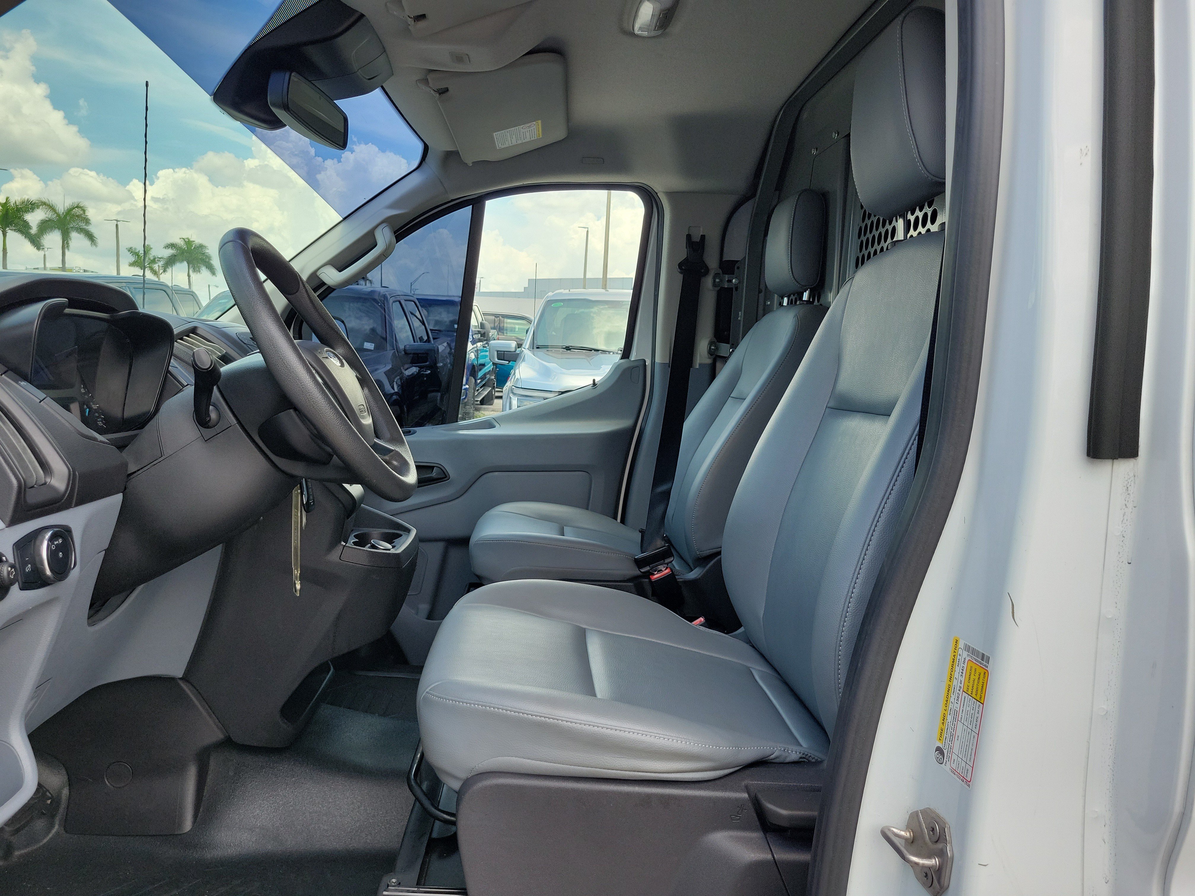 Used 2019 Ford Transit 150 148 Low Roof RWD image 9