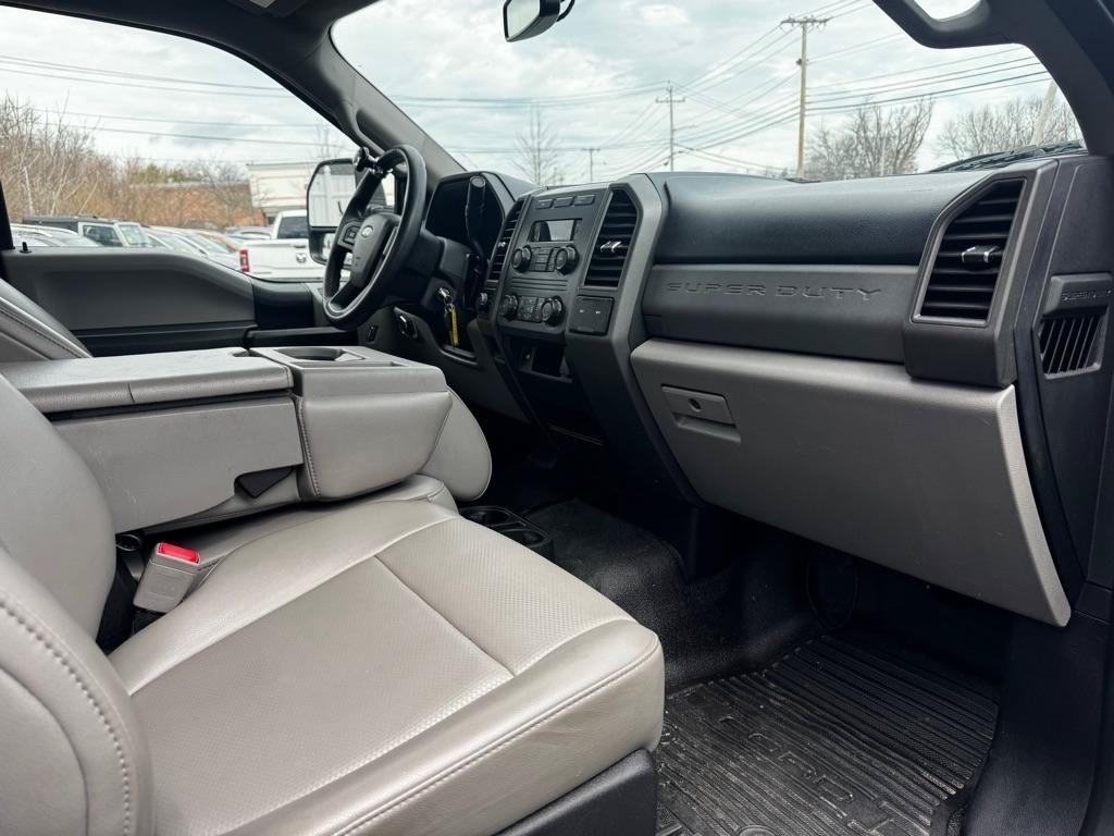 Used 2019 Ford F250 XL w/ Power Equipment Group AWD/4WD image 14