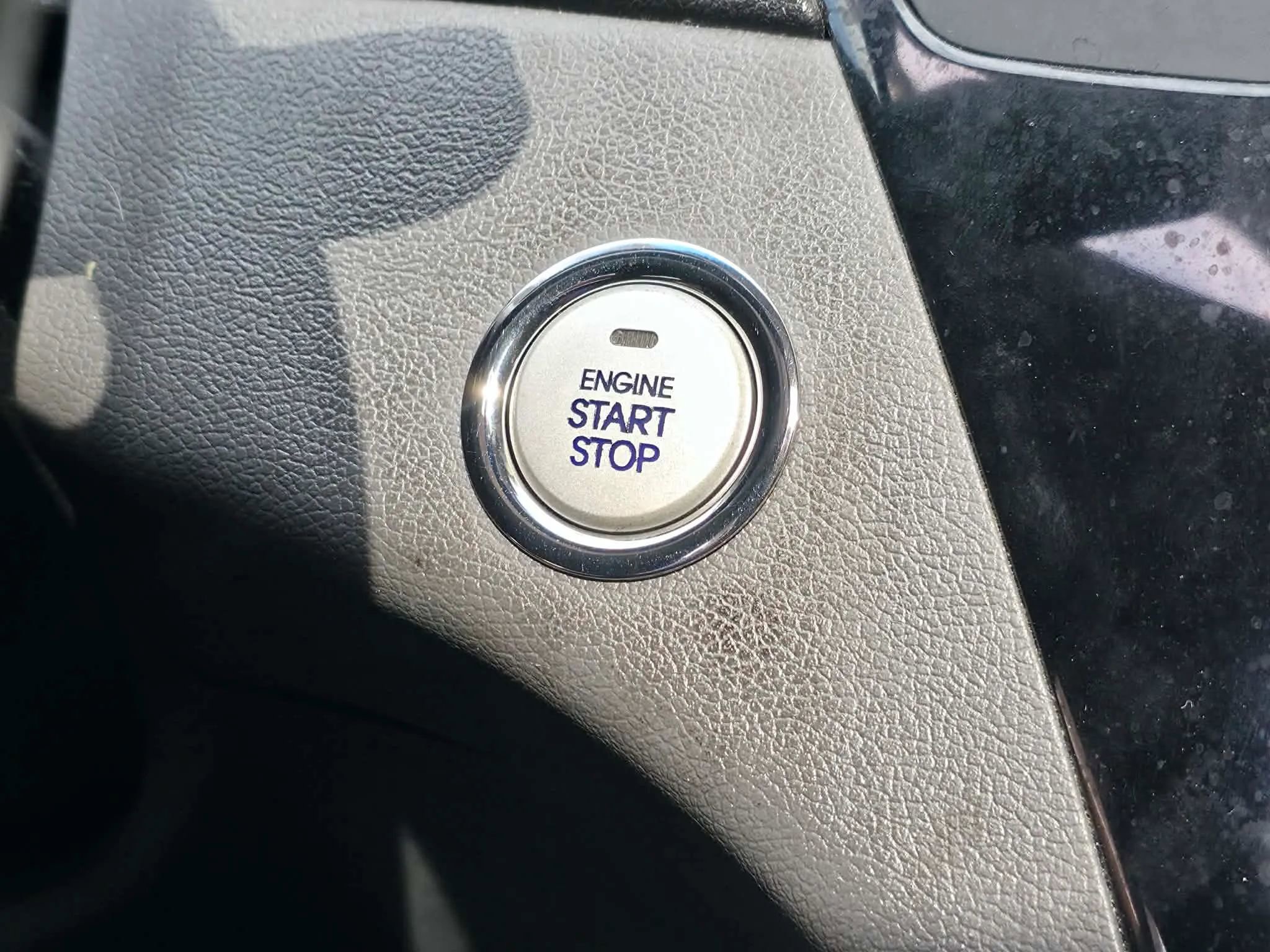 Used 2014 Hyundai Sonata Limited FWD image 26