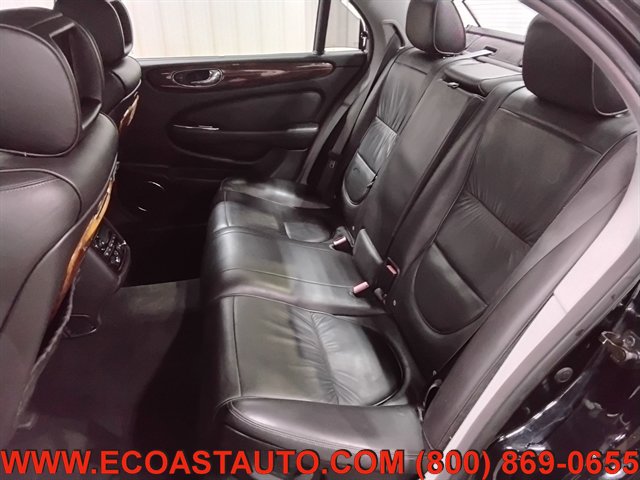 Used 2005 Jaguar XJ Vanden Plas Super V8 RWD image 12