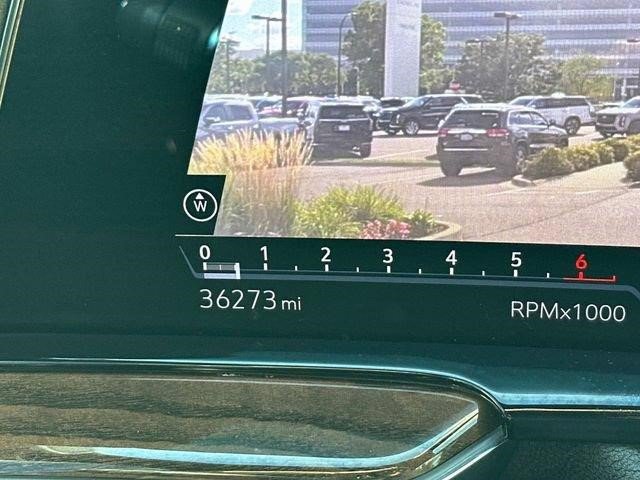 Certified 2024 Cadillac Escalade Sport Platinum w/ LPO, ONYX Package AWD/4WD image 19