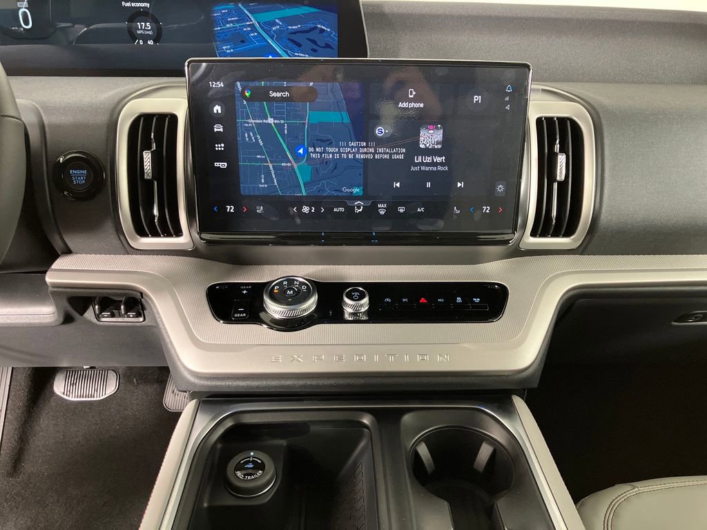 New 2025 Ford Expedition Active image 28