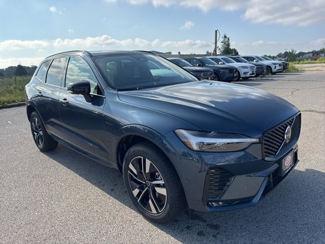 New 2026 Volvo XC60 B5 Plus w/ Protection Package Premier