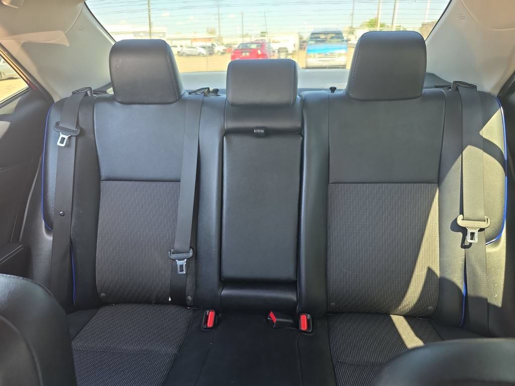 Used 2018 Toyota Corolla SE FWD image 21