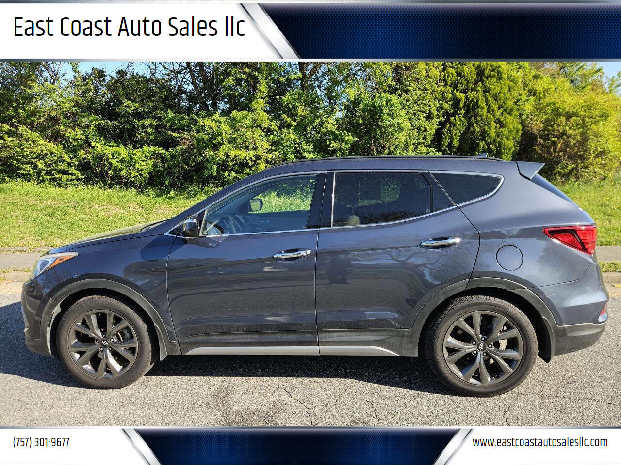 Used 2018 Hyundai Santa Fe Sport FWD image 1