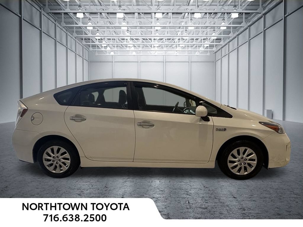 Used 2013 Toyota Prius Prime Plug-In Hybrid FWD image 6