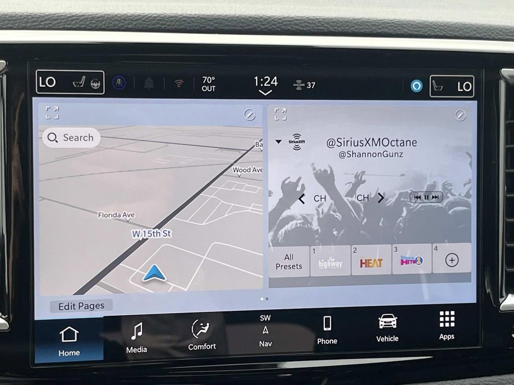 New 2026 Chrysler Pacifica Limited w/ S Appearance Package FWD image 13