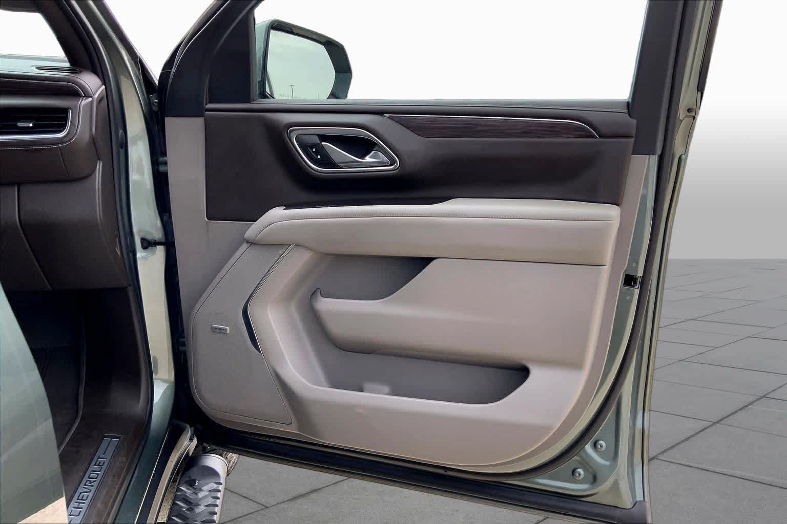 Used 2023 Chevrolet Tahoe Z71 AWD/4WD image 23