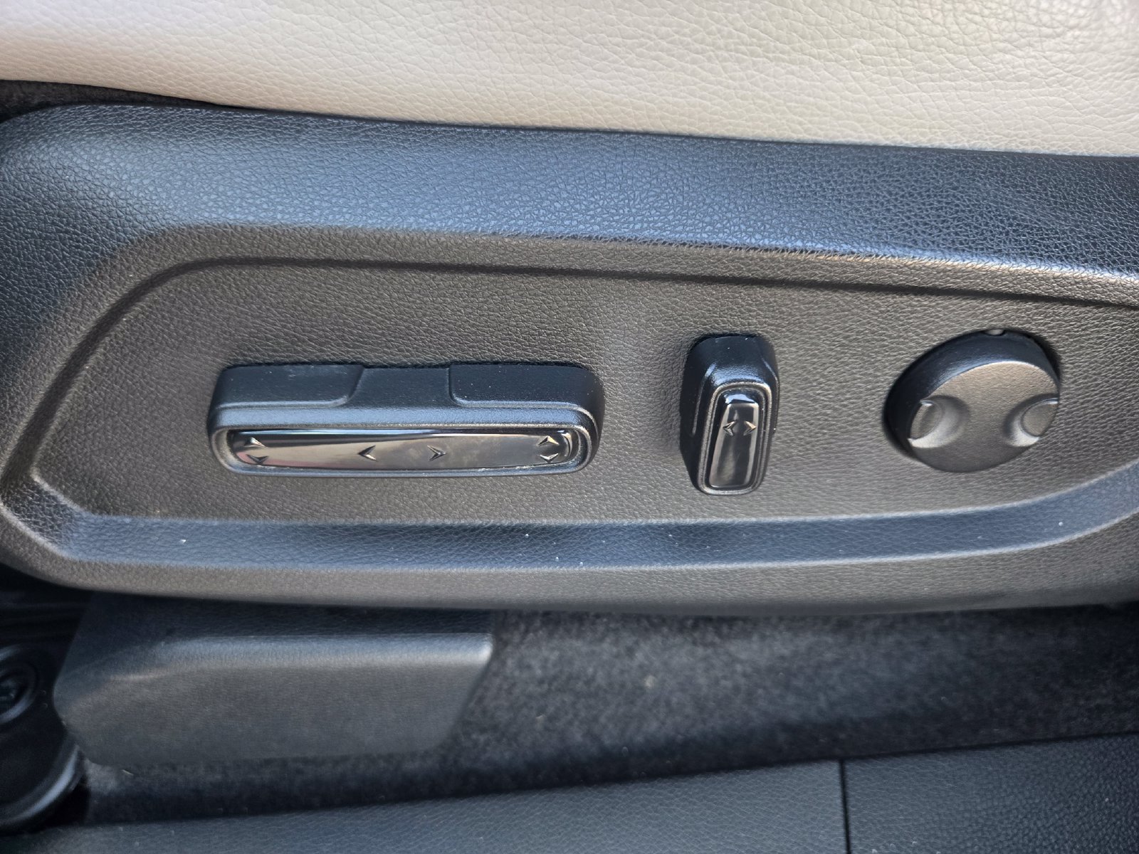 Used 2024 Honda Pilot EX-L image 25