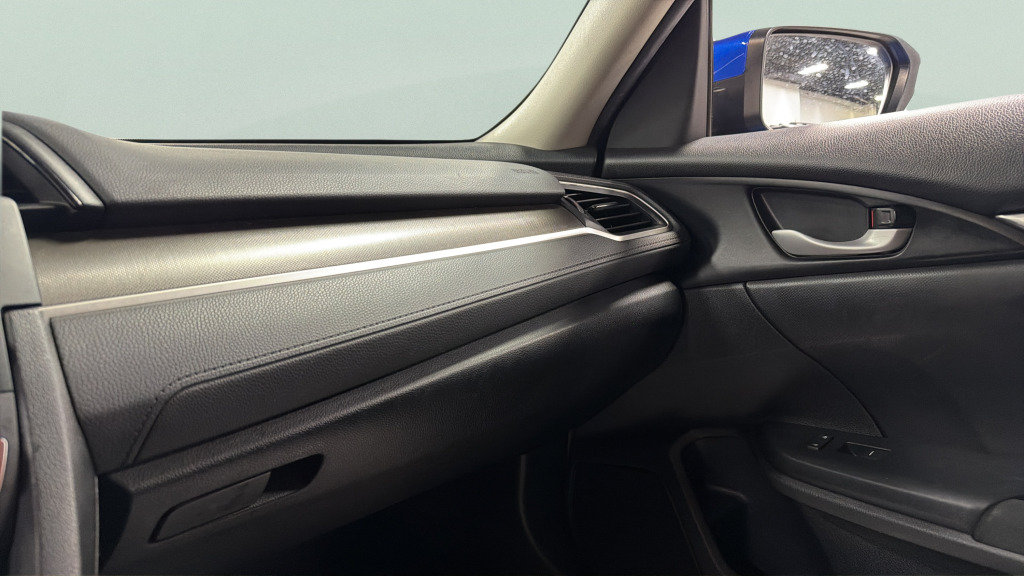 Used 2020 Honda Civic LX image 29