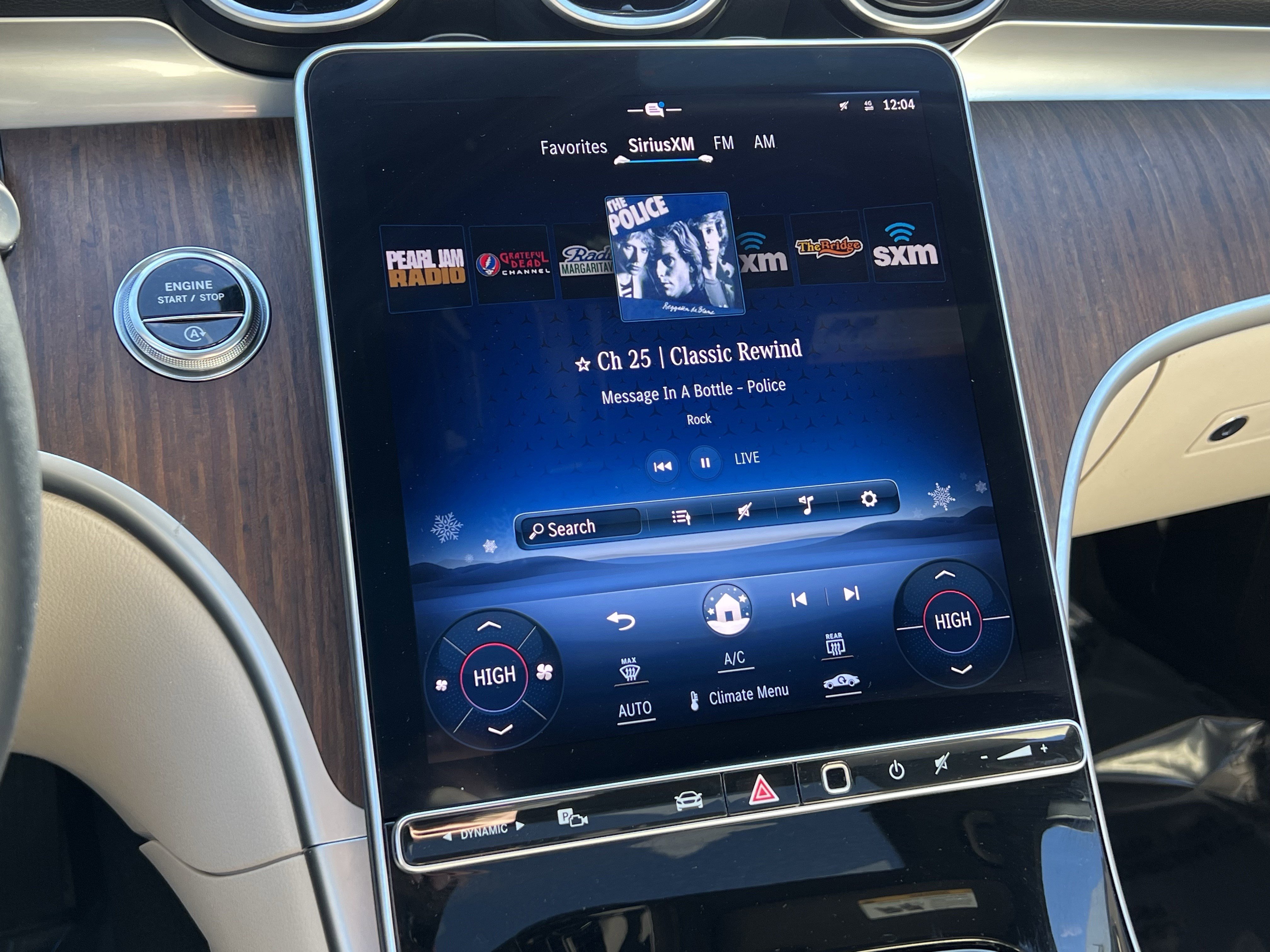 Used 2024 Mercedes-Benz C 300 4MATIC Sedan image 23