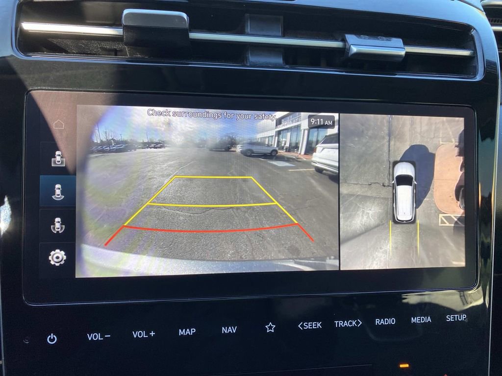 Used 2023 Hyundai Tucson Limited image 14