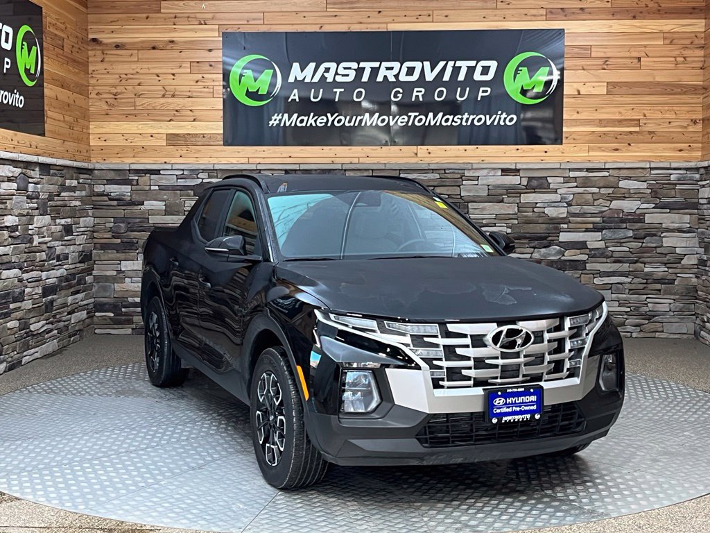 Used 2024 Hyundai Santa Cruz SEL w/ Activity Package AWD/4WD image 2