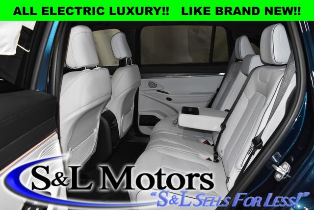 Used 2025 Jeep Wagoneer S Limited image 28