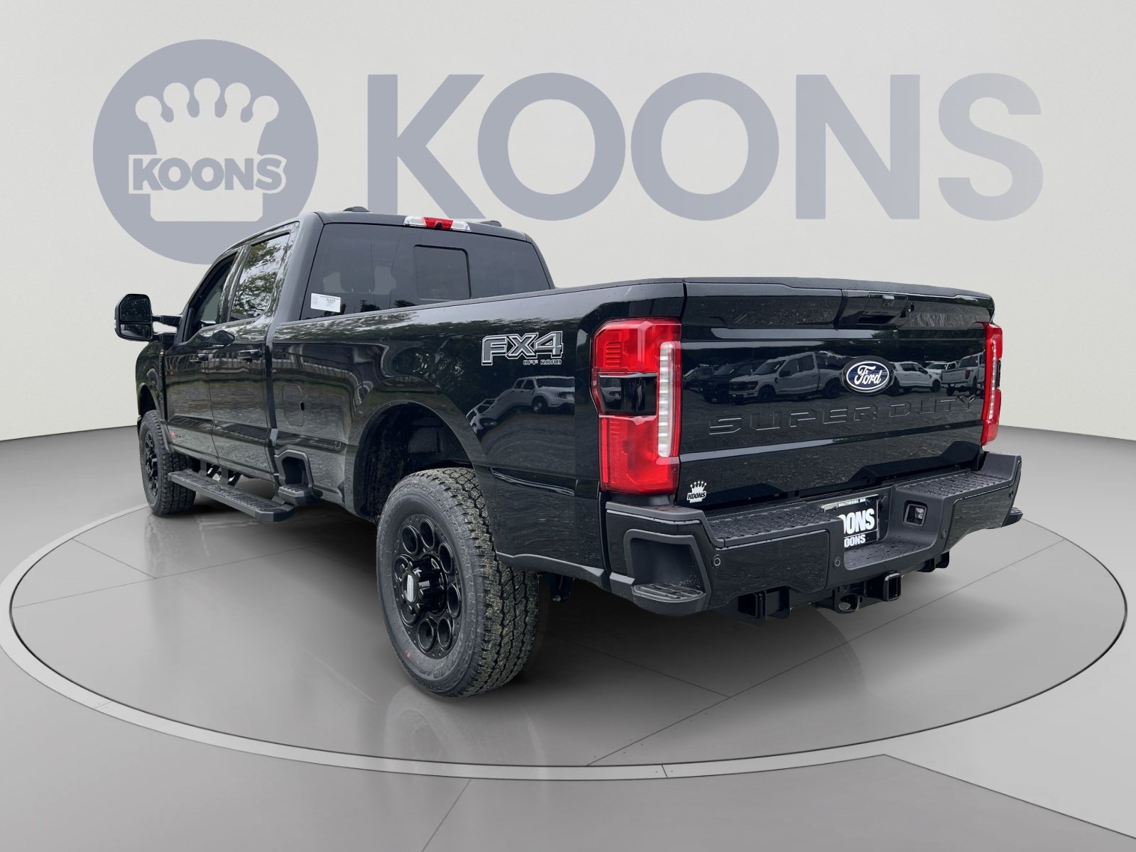 New 2027 Ford F350 Lariat w/ Black Appearance Package AWD/4WD image 4