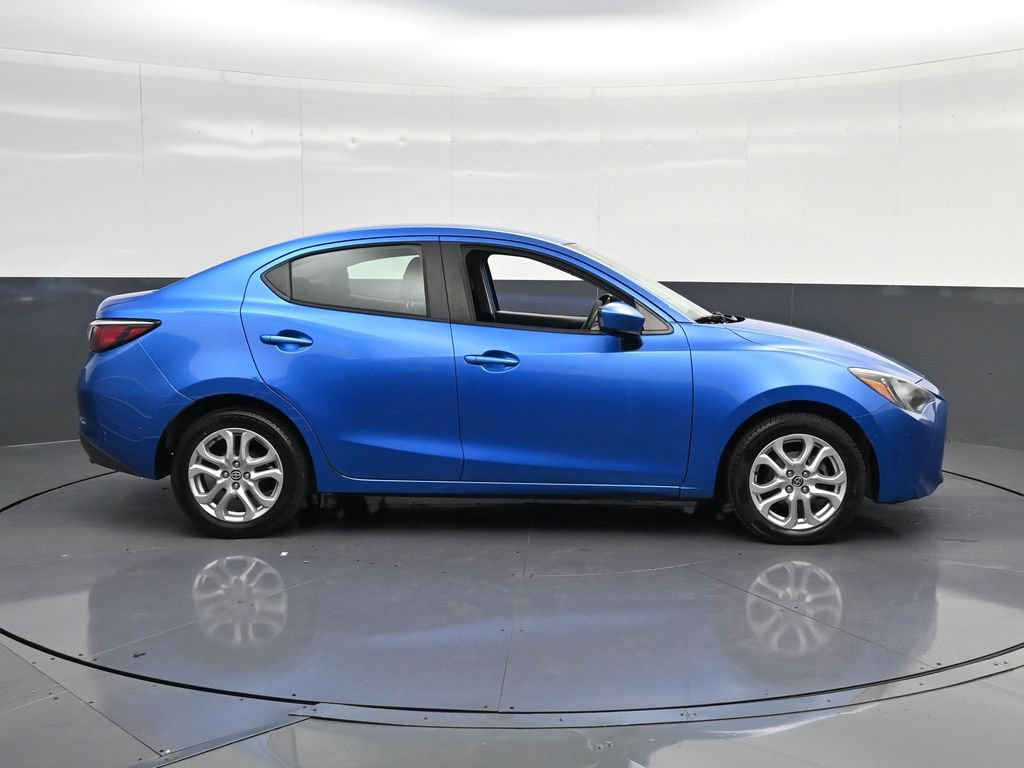 Used 2016 Scion iA FWD image 4