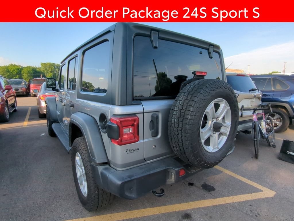 Used 2018 Jeep Wrangler Unlimited Sport S AWD/4WD image 4