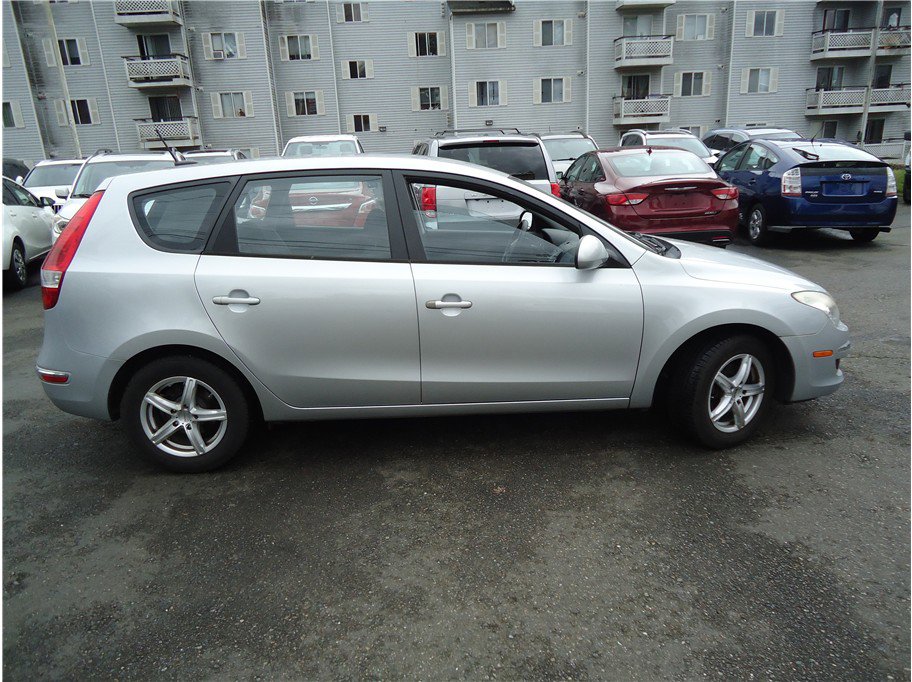 Used 2010 Hyundai Elantra GLS image 5