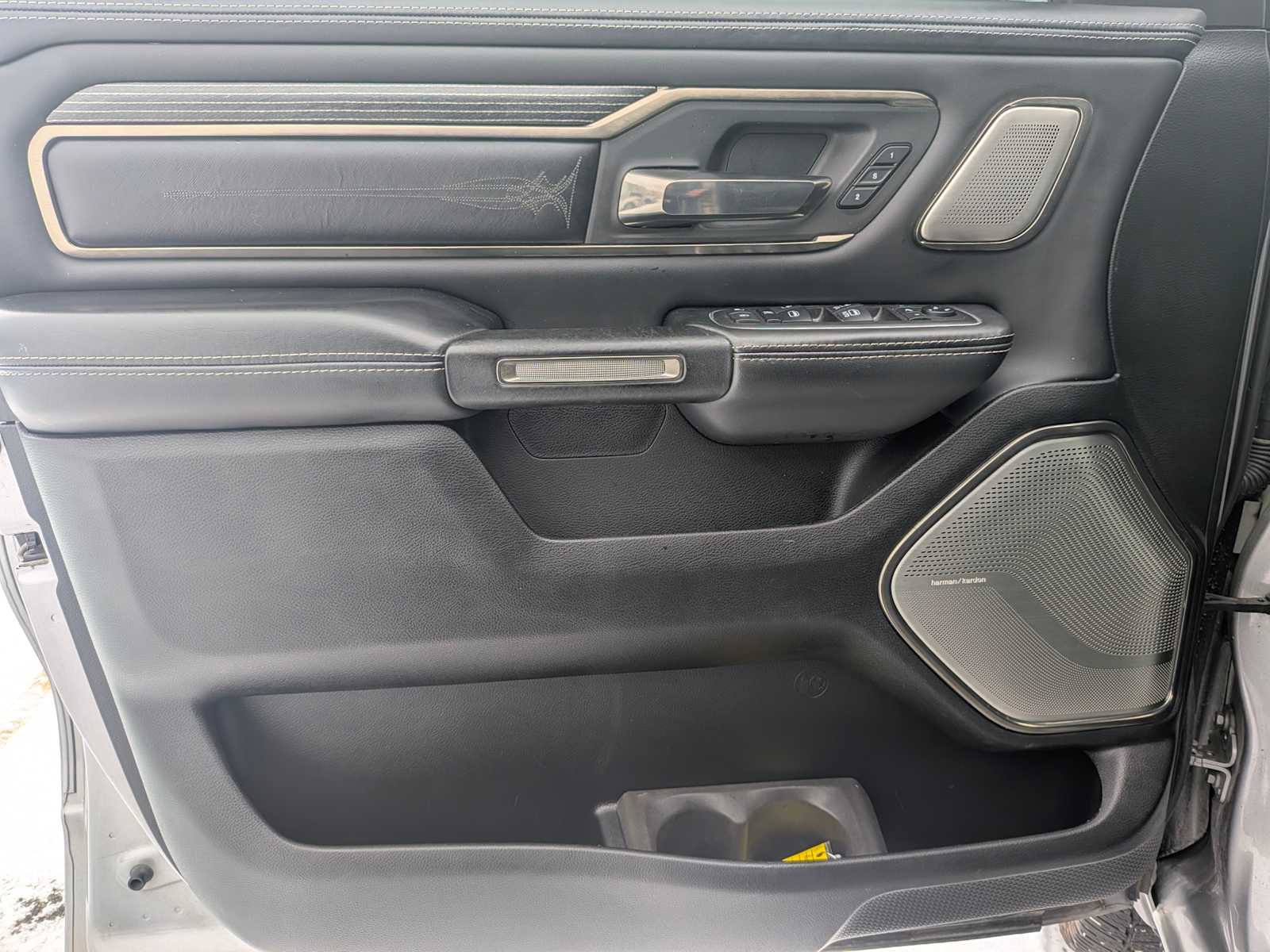 Used 2021 RAM 1500 Limited w/ Night Edition image 16