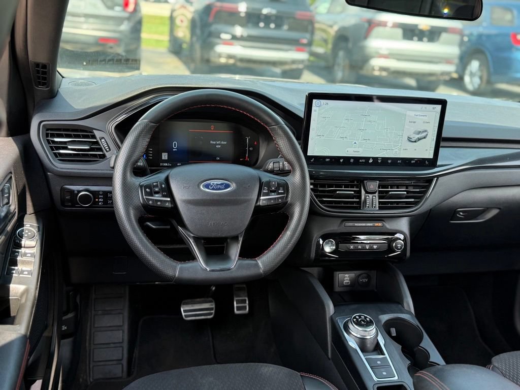 Used 2024 Ford Escape ST-Line w/ Tech Pack #1 AWD/4WD image 6