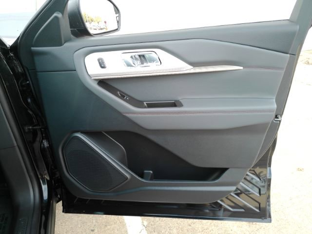 Used 2026 Ford Explorer Active image 17