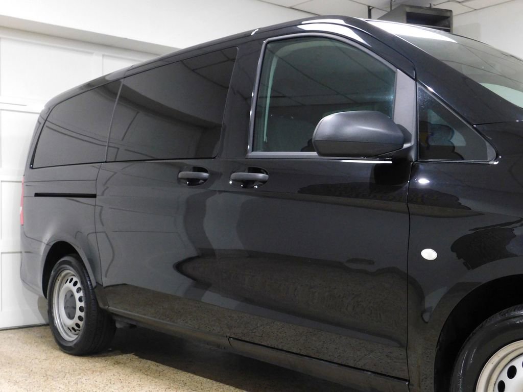 Used 2019 Mercedes-Benz Metris Passenger image 10