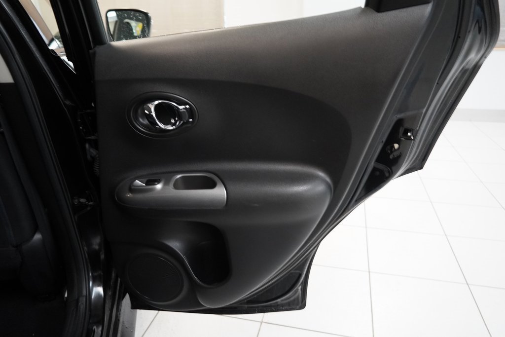 Used 2016 Nissan Juke S image 27