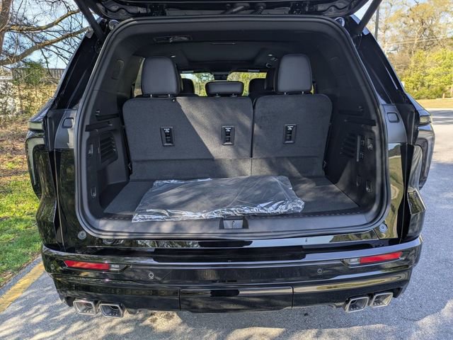 New 2026 Chevrolet Traverse High Country image 32
