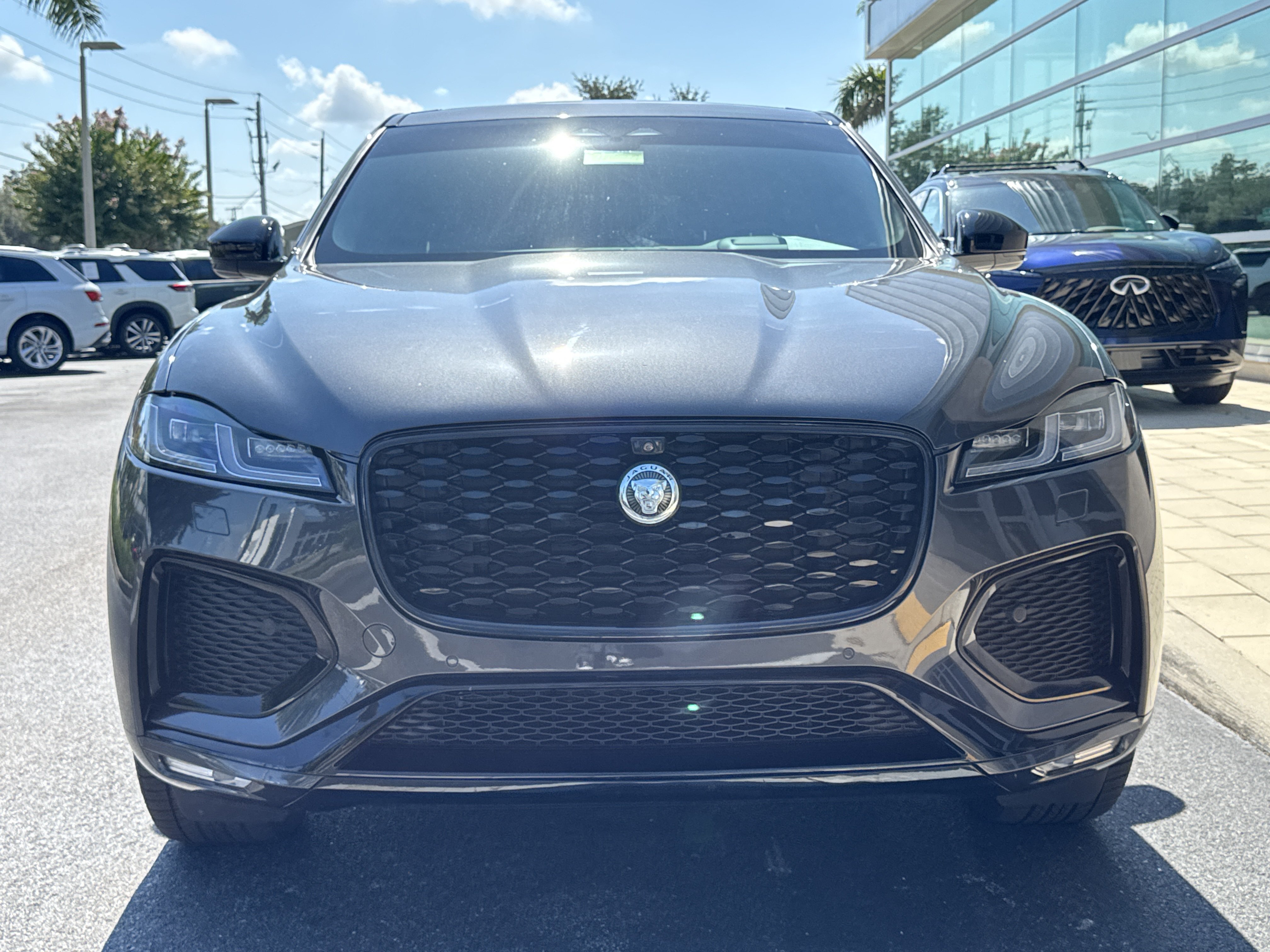 Used 2026 Jaguar F-PACE R-Dynamic S AWD/4WD image 2