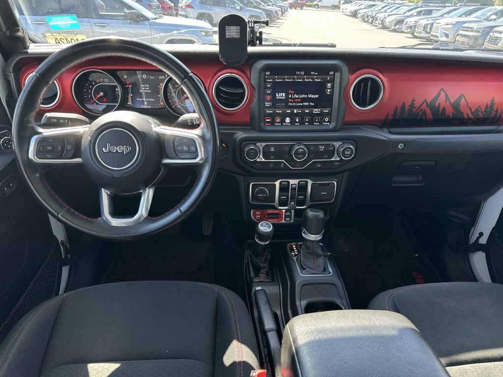 Certified 2022 Jeep Gladiator Rubicon w/ Trailer Tow Package AWD/4WD image 10