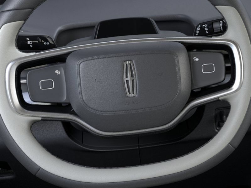 New 2026 Lincoln Navigator L Reserve AWD/4WD image 12