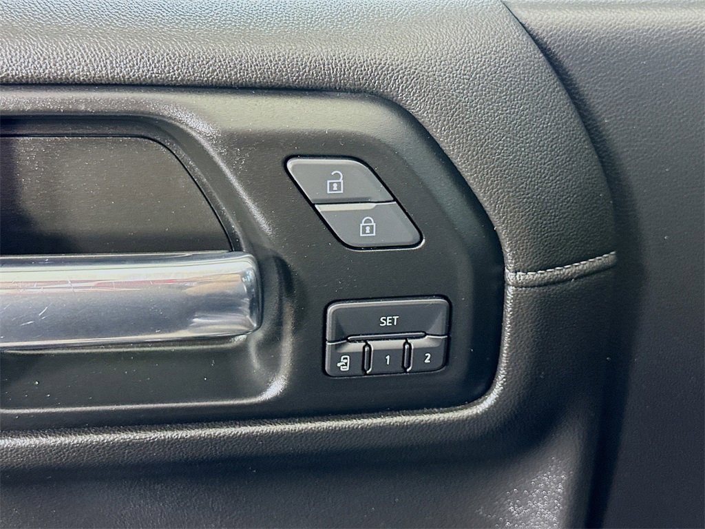 Used 2019 Chevrolet Silverado 1500 LTZ w/ LTZ Plus Package image 20