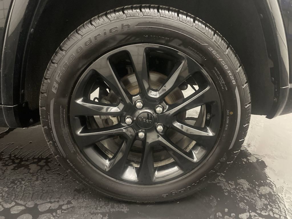 Used 2020 Jeep Grand Cherokee Altitude image 26