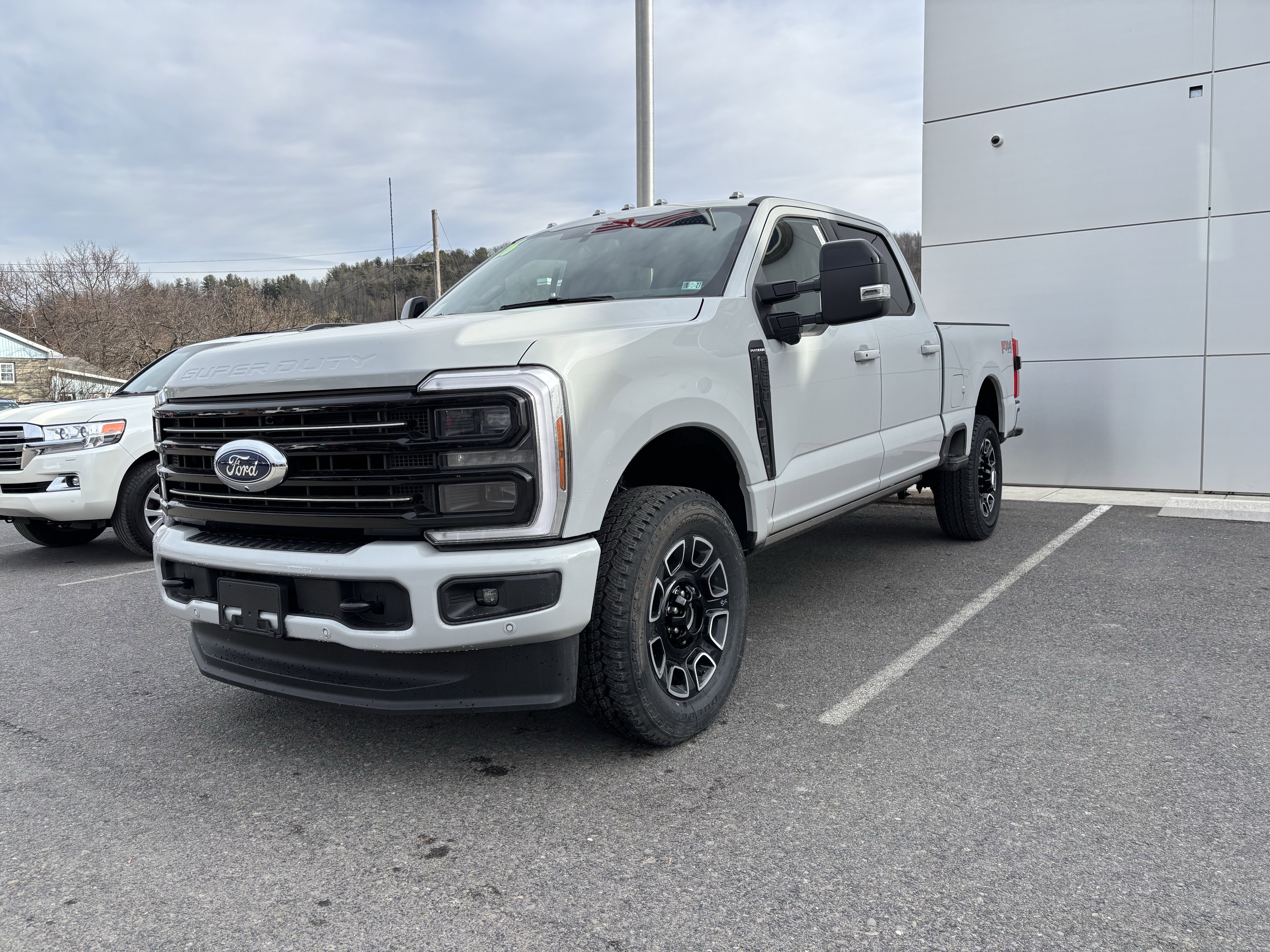 New 2026 Ford F350 Platinum image 9
