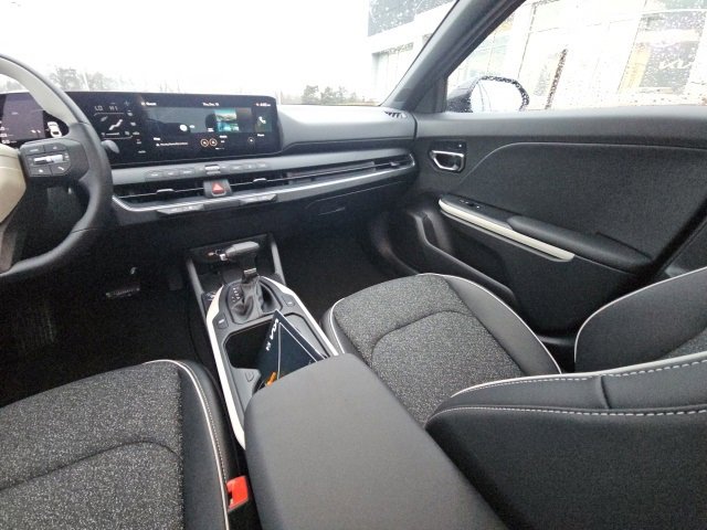 New 2025 Kia K4 GT-Line w/ GT-Line Sunroof Package image 25