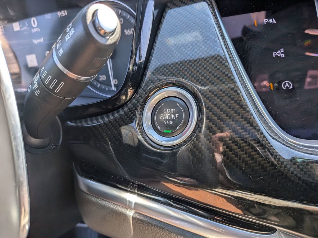 Certified 2024 Cadillac XT6 Sport w/ Technology Package image 23