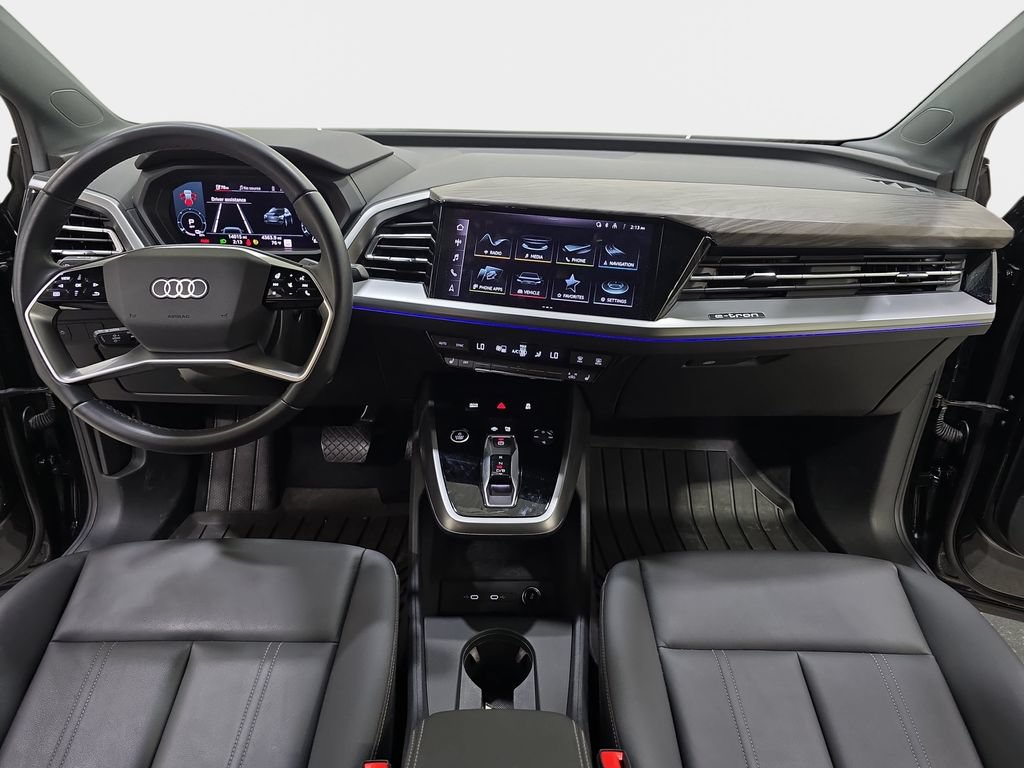 Used 2024 Audi Q4 e-tron Premium Plus w/ Premium Plus AWD/4WD image 10