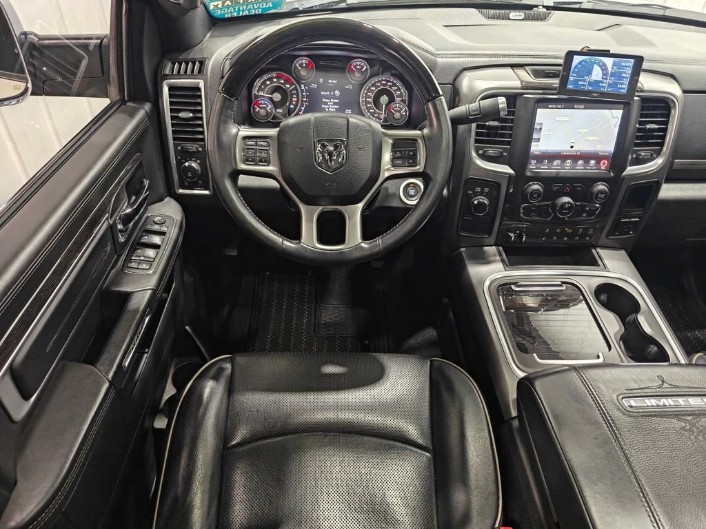Used 2017 RAM 2500 Limited AWD/4WD image 4