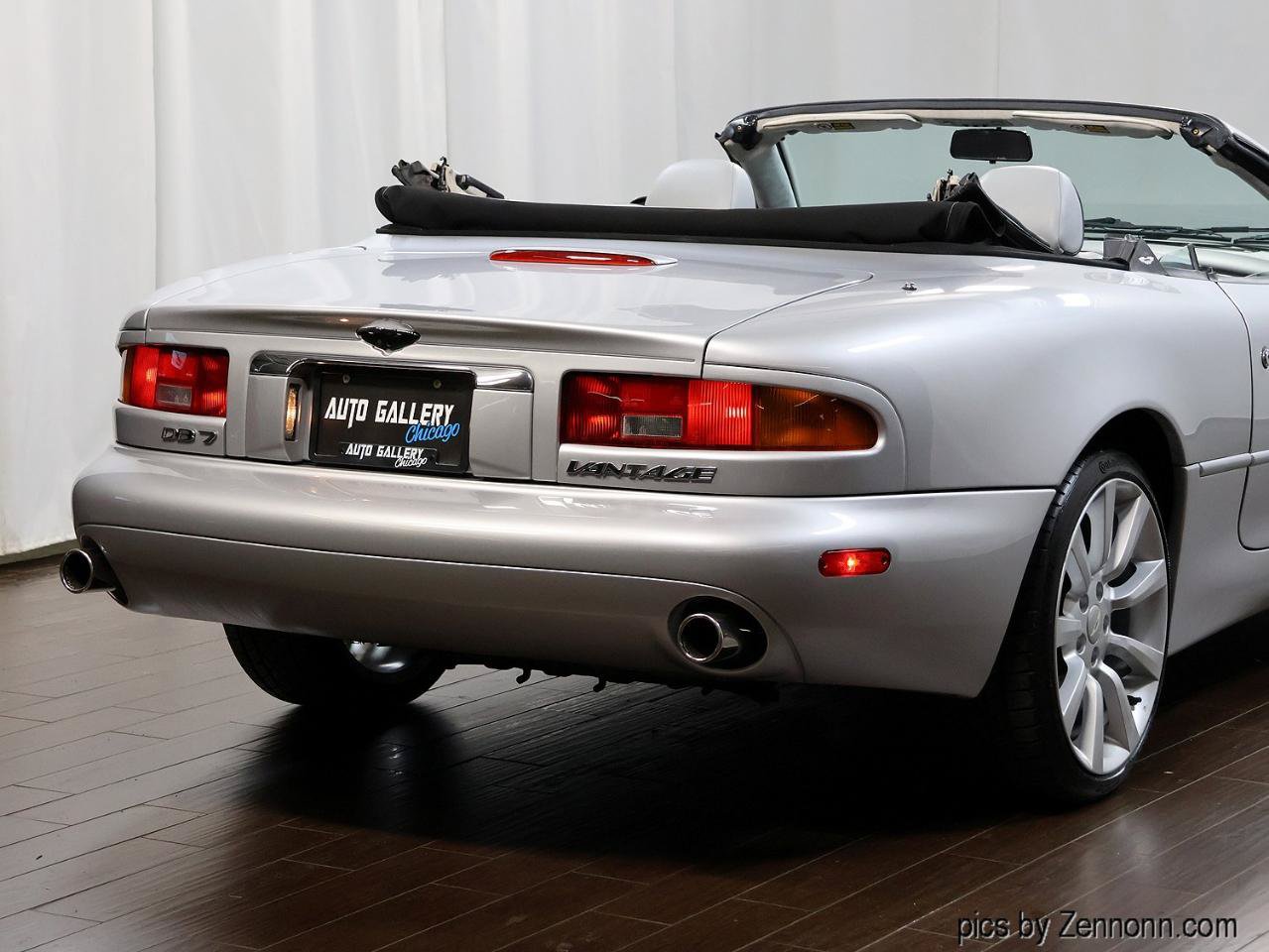 Used 2003 Aston Martin DB7 Vantage RWD image 17