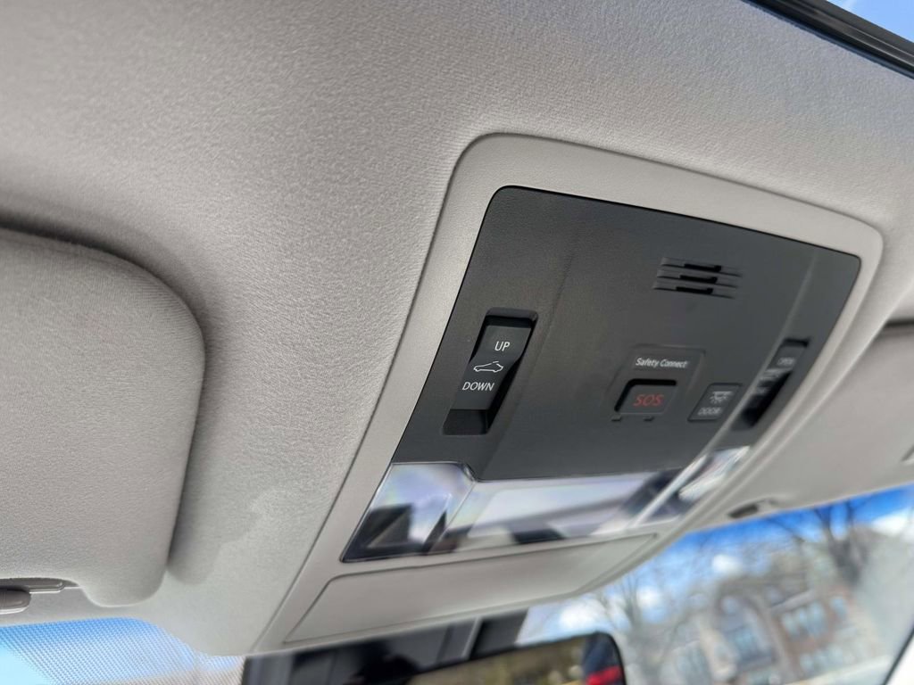 Used 2019 Lexus RX 350 AWD w/ Navigation Package image 26